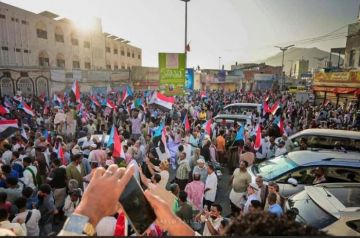 حضرموت وتجديد العهد.. تلاحم شعبي خلف المجلس الانتقالي والتمسك بخيار الدولة الفيدرالية