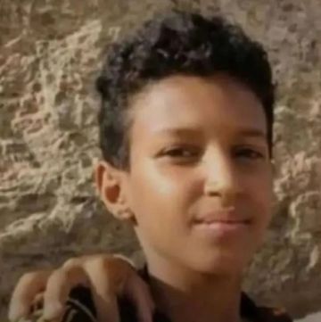 كارثة! صاعقة رعدية تحول فرحة طفل (13 عاما) إلى مأتم في موزع بتعز