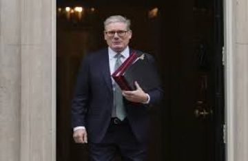 ستارمر يبحث تداعيات حرب إيران مع بنك إنجلترا