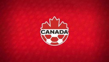 لا تنتظروا 4 سنوات... كندا تدعو جماهير إيطاليا لتبديل القمصان