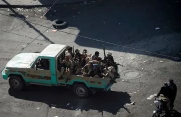 مليشيا الحوثي تشن حملة مباغتة ضد ‘‘التيار السلفي’’ وتداهم منازلهم مع صلاة الفجر وتختطف عددًا منهم