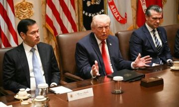 ترامب يعقد اجتماعا بغرفة عمليات البيت الأبيض بشأن إيران