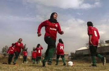 سيدات أفغانستان في طريقهن للعودة إلى المباريات الدولية الرسمية