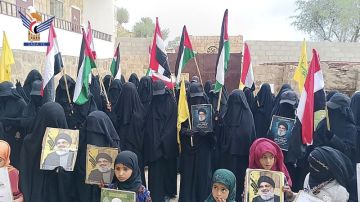 وقفات للهيئة النسائية بحجة تأكيدا على وحدة الصف لمواجهة الطغيان الأمريكي والإسرائيلي