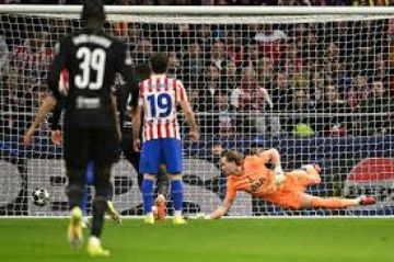 طرد حارسي مرمى إثر شجار بالأيدي في دوري الدرجة الثانية الإسباني