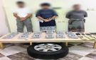 عدن.. مكافحة المخدرات تطيح بثلاثة متهمين بحوزتهم 12 كيلو حشيش مخدر - ye