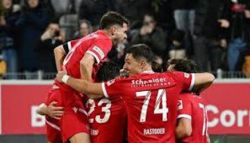 تون الصاعد يتوج أخيرًا بلقبه الأول في الدوري السويسري لكرة القدم