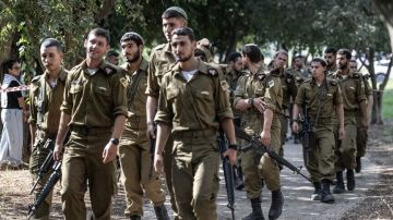 الجيش الإسرائيلي يقر بمقتل أحد عسكرييه وإصابة 15 بهجمات لـ(حزب الله)