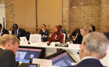 الوزيرة الزوبة تكشف عن أمر خطير بشأن انعكاسات أزمة إيران على اليمن الوزيرة الزوبة تكشف عن أمر خطير بشأن انعكاسات أزمة إيران على اليمن