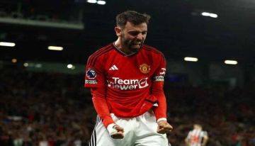 لاعب مان يونايتد 