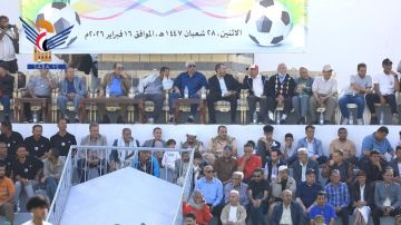 الدكتور البخيتي يطلع على سير عمل طاقم قناة اليمن الفضائية في تغطية مباريات الدوري العام وكأس الجمهورية بملعب الظرافي