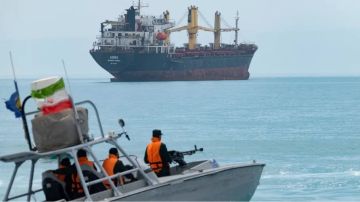 إذا لم تحل لن تجري المفاوضات.. مصدر إيراني يكشف 3 قضايا خلافية مع واشنطن إذا لم تحل لن تجري المفاوضات.. مصدر إيراني يكشف 3 قضايا خلافية مع واشنطن