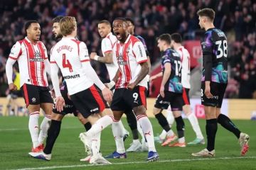 فضيحة تطيح بساوثهامبتون من صراع الملحق والاتحاد الإنجليزي يفتح تحقيقا رسميا فضيحة تطيح بساوثهامبتون من صراع الملحق والاتحاد الإنجليزي يفتح تحقيقا رسميا