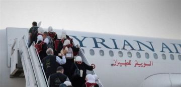 الخطوط الجوية السورية تعاود نقل الحجاج إلى المدينة المنورة الخطوط الجوية السورية تعاود نقل الحجاج إلى المدينة المنورة