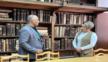 وزير التربية (العبادي) يزور عدد من المؤسسات التعليمية والمكتبة القديمة بمدينة قازان عاصمة جمهورية تتارستان وزير التربية (العبادي) يزور عدد من المؤسسات التعليمية والمكتبة القديمة بمدينة قازان عاصمة جمهورية تتارستان