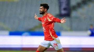 الأهلي المصري يستقر على عودة أحمد رضا