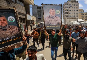 حماس: دماء القائد الحداد لن تذهب هدرا وستبقى وقودا لمعركة التحرير نحو القدس والأقصى حماس: دماء القائد الحداد لن تذهب هدرا وستبقى وقودا لمعركة التحرير نحو القدس والأقصى