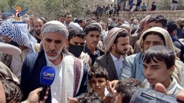 العلامة مفتاح يشارك في تشييع جثمان شيخ المنشدين اليمنيين قاسم زبيدة العلامة مفتاح يشارك في تشييع جثمان شيخ المنشدين اليمنيين قاسم زبيدة
