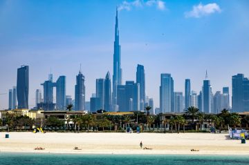 الإمارات تعلن عن حزمة تسهيلات ثانية بقيمة 1,5 مليار درهم لدعم اقتصاد دبي الإمارات تعلن عن حزمة تسهيلات ثانية بقيمة 1,5 مليار درهم لدعم اقتصاد دبي