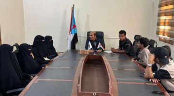 منسقية الانتقالي بجامعة حضرموت تبحث التحديات التي تواجه طلاب كلية العلوم البيئية والأحياء البحرية منسقية الانتقالي بجامعة حضرموت تبحث التحديات التي تواجه طلاب كلية العلوم البيئية والأحياء البحرية