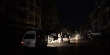 شبوة تحترق صيفا والكهرباء ساعتان فقط شبوة تحترق صيفا والكهرباء ساعتان فقط