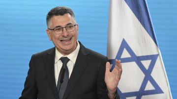 إسرائيل تهاجم بلجيكا بعد توجيهها لوائح اتهام ضد 3 خاتنين يهود إسرائيل تهاجم بلجيكا بعد توجيهها لوائح اتهام ضد 3 خاتنين يهود