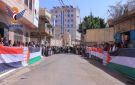 وقفات حاشدة للمكاتب التنفيذية والمديريات بأمانة العاصمة تأكيدا على الجهوزية واستمرار التعبئة - ye