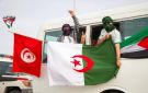 قافلة الصمود تستأنف طريقها نحو غزة بعد توقف قرب زليتن الليبية - ye