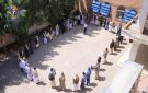 وقفة لعدد من المكاتب التنفيذية بصنعاء تنديدا بالإساءة للقرآن ونصرة لغزة