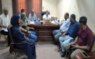 مدير مكتب الشباب والرياضة بعدن يطلع على اللمسات الأخيرة لانطلاق بطولة الرست الثالثة - ye