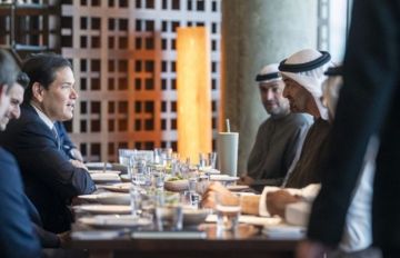 قرقاش: الشراكة بين الإمارات وأمريكا تشهد تطورا مستمرا