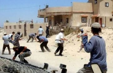 مستوطنون يهاجمون منازل الفلسطينيين في نابلس مستوطنون يهاجمون منازل الفلسطينيين في نابلس