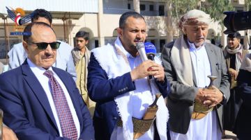 تدشين العام الدراسي الجديد بمديرية بني الحارث في أمانة العاصمة تدشين العام الدراسي الجديد بمديرية بني الحارث في أمانة العاصمة