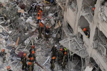 المحور يصفد نتنياهو بأقل من 24 ساعة المحور يصفد نتنياهو بأقل من 24 ساعة