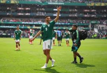 المكسيك تفوز على كوريا الجنوبية لتتأهل إلى دور 32 في كأس العالم