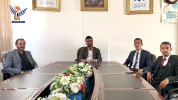 تدشين دورات التقوية العلمية للمتقدمين لامتحانات القبول بكلية الطب بجامعة عمران