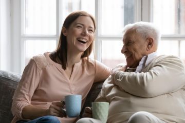 سؤال بريء قد يهدد علاقتكما.. لماذا تعد الإجابة المثالية عن (لماذا تحبني) فخا؟ سؤال بريء قد يهدد علاقتكما.. لماذا تعد الإجابة المثالية عن (لماذا تحبني) فخا؟