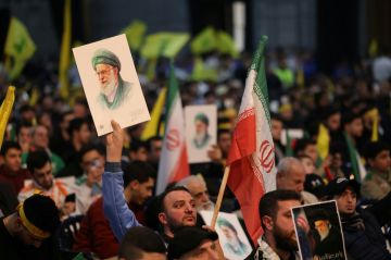 لوفيغارو: انتظار خادع.. النظام الإيراني يتعزز بعد الاتفاق مع ترامب لوفيغارو: انتظار خادع.. النظام الإيراني يتعزز بعد الاتفاق مع ترامب