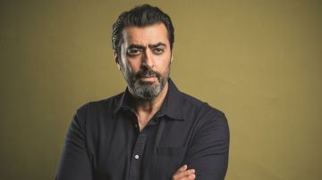 (خارج التغطية).. مشروع كوميدي جديد يعيد باسم ياخور إلى (الريف السوري) (خارج التغطية).. مشروع كوميدي جديد يعيد باسم ياخور إلى (الريف السوري)