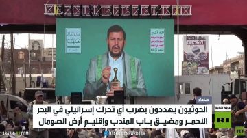 الحوثيون يهددون بضرب تحركات إسرائيل الحوثيون يهددون بضرب تحركات إسرائيل