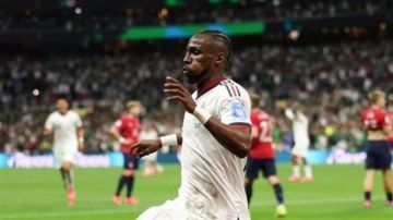 المكسيك تكتسح التشيك بثلاثية في كأس العالم