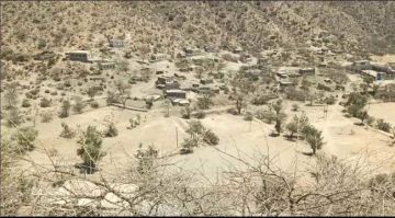 جفاف خانق في منطقة ظبه بسباح يافع يتسبب بنزوح جماعي وينذر بكارثة إنسانية جفاف خانق في منطقة ظبه بسباح يافع يتسبب بنزوح جماعي وينذر بكارثة إنسانية