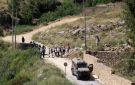 قوات العدو الإسرائيلي تعتدي على الفلسطينيين في برك سليمان