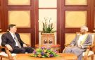 وزير الخارجية العماني يبحث مع مبعوث صيني التطورات الإقليمية والدولية