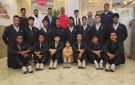 الجالية اليمنية بمسقط وإدارة مطاعم ريدان يستقبلون بعثة المنتخب الوطني لكرة اليد - ye