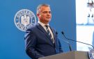 الرئيس الروماني يعلن تكليف السياسي أدريان فيستيا رئيسا جديدا للوزراء