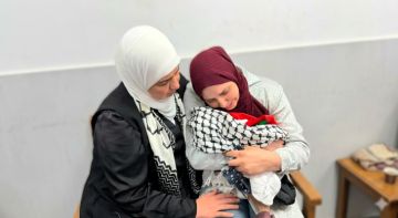 استشهاد رضيع فلسطيني منعه العدو الإسرائيلي من الوصول إلى المستشفى برام الله استشهاد رضيع فلسطيني منعه العدو الإسرائيلي من الوصول إلى المستشفى برام الله