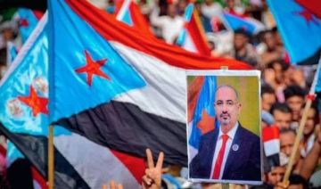 جنوبيون موعدنا مليونية يوليو.. الشعب يكسر قيود الوصاية جنوبيون موعدنا مليونية يوليو.. الشعب يكسر قيود الوصاية
