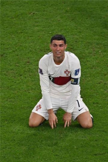 أول تعليق من رونالدو بعد توديع كأس العالم أول تعليق من رونالدو بعد توديع كأس العالم