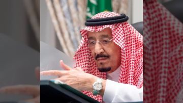 أوامر ملكية سعودية جديدة تشمل إعفاء وزير الصناعة وتعيين عبدالعزيز بن سلمان وزيرا للطاقة والصناعة أوامر ملكية سعودية جديدة تشمل إعفاء وزير الصناعة وتعيين عبدالعزيز بن سلمان وزيرا للطاقة والصناعة